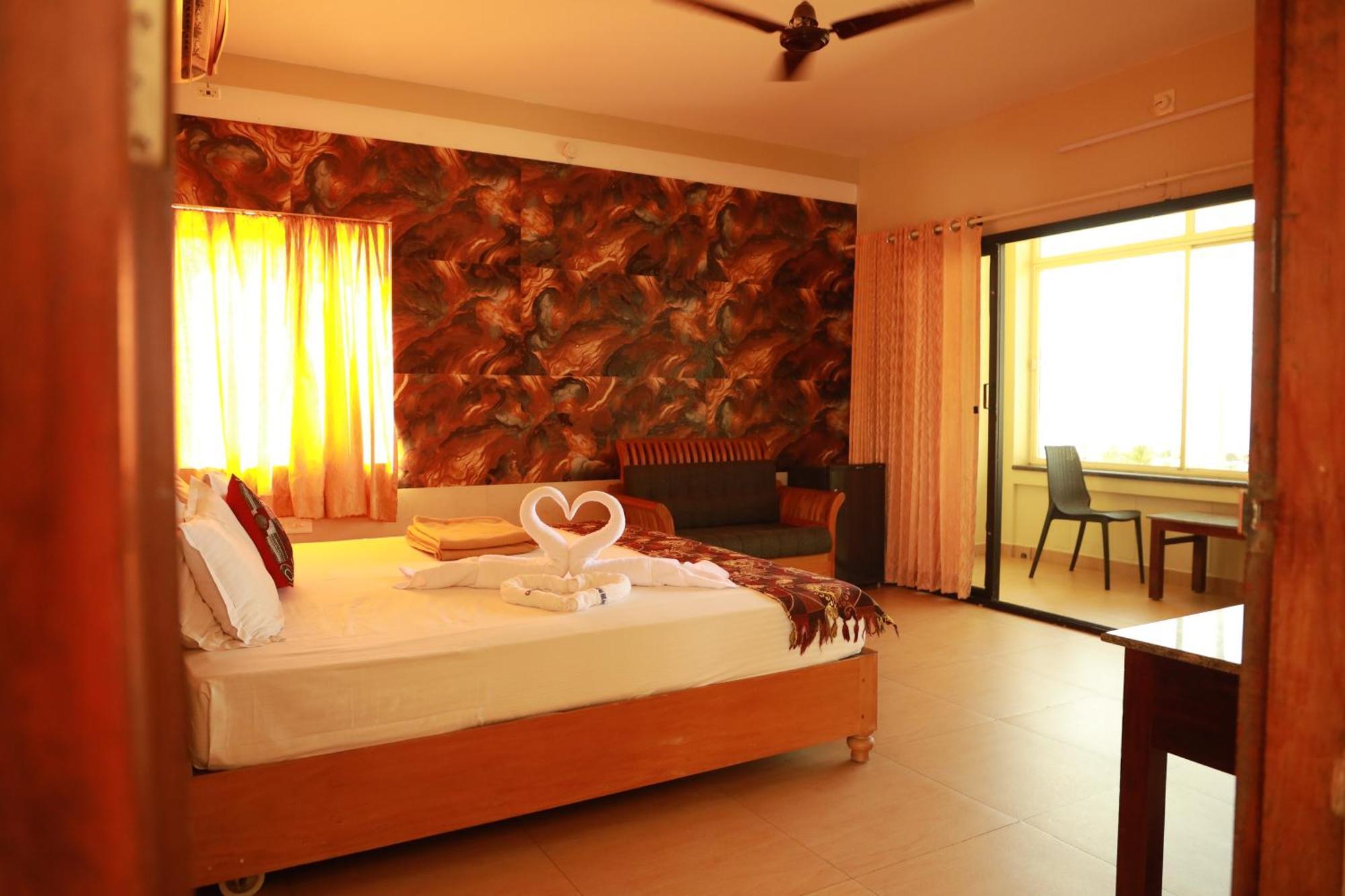 Cherai Beach Palace Екстериор снимка