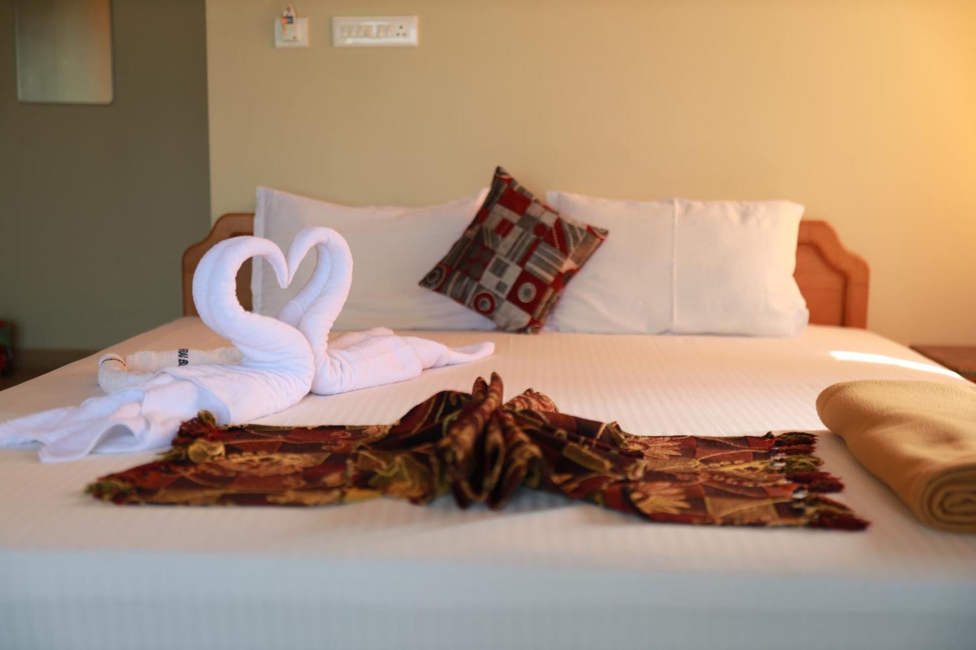 Cherai Beach Palace Екстериор снимка